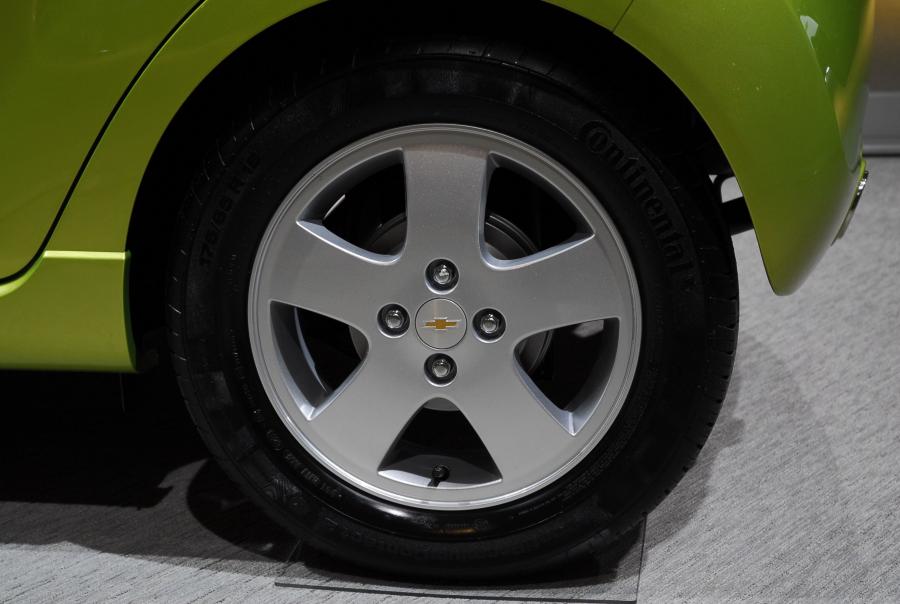  Chevrolet Spark 2010 года  (фото 69 из 77)